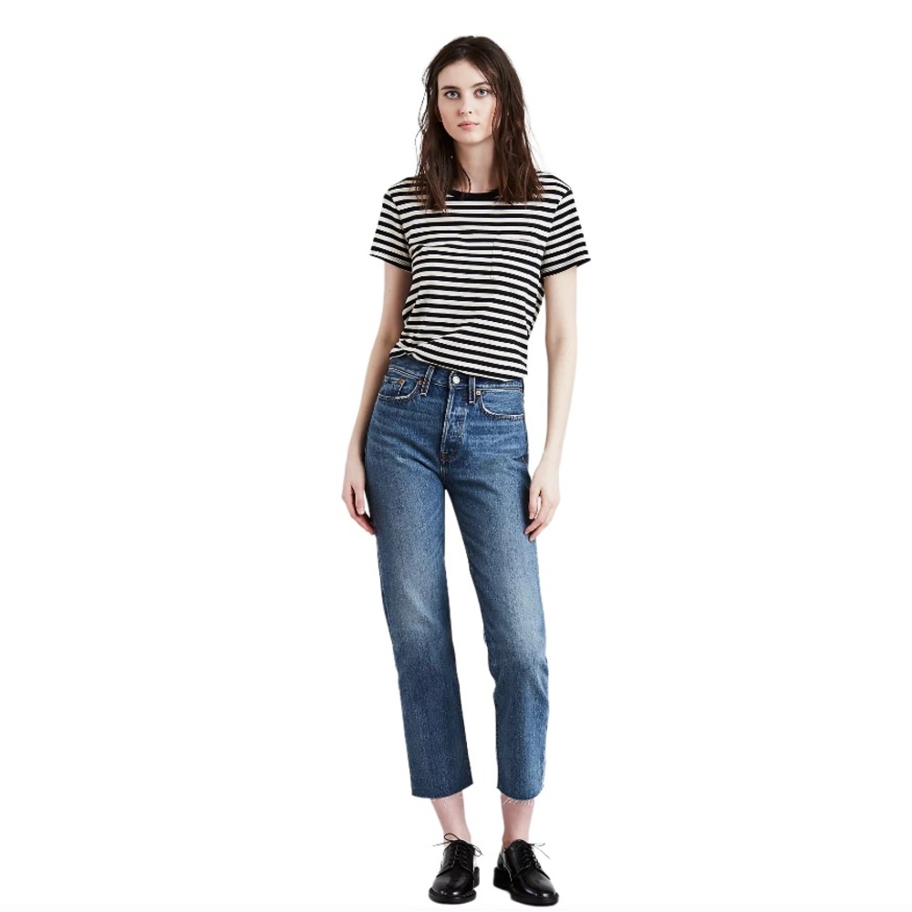 Levi’s Wedgie Straight Raw Hem Medium Wash Denim Jeans 32